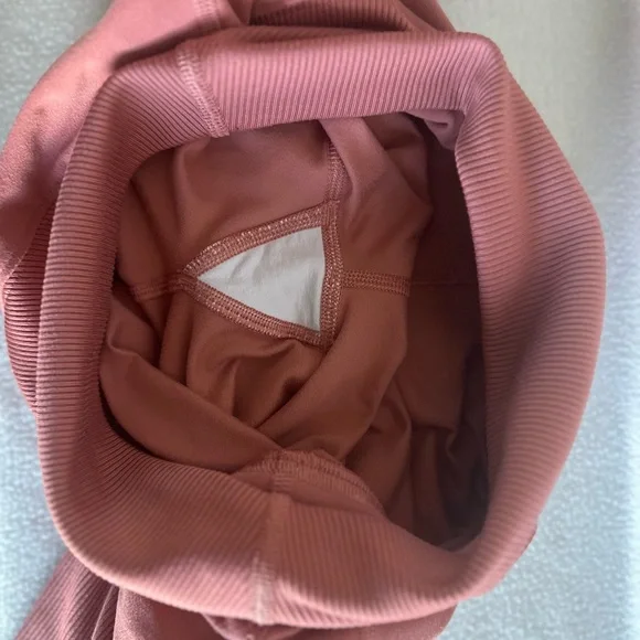 Alo women’s terra cotta colored Leggings - Picture 5 of 5